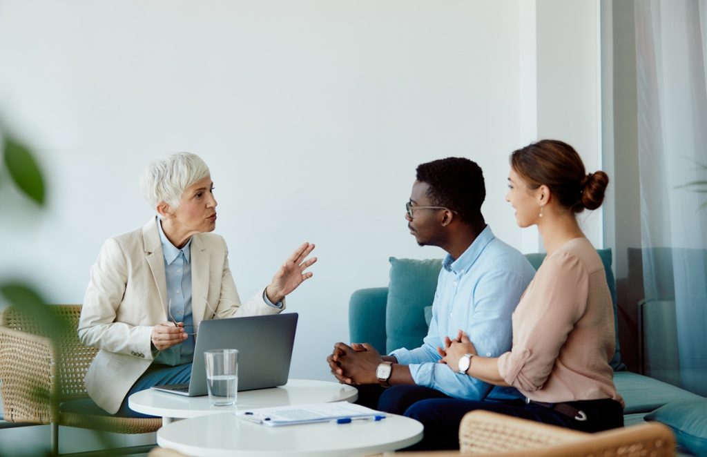 5 Ways Financial Consultants Help You Build Wealth Faster